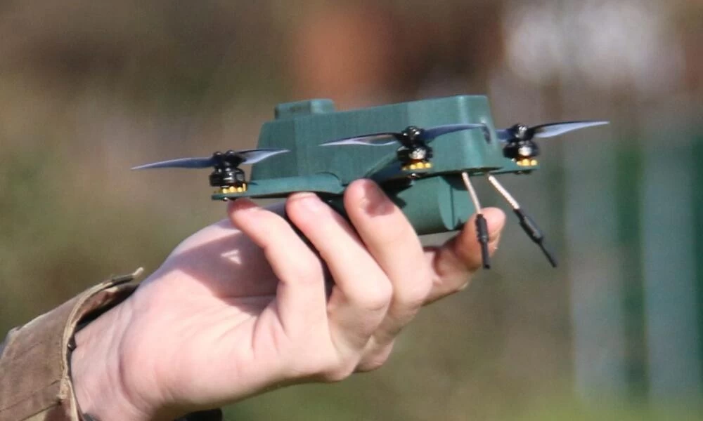 Ο Βρετανικός Στρατός προμηθεύθηκε 30 Νάνο "Bug" Drones για καλύτερη αναγνώριση του πεδίου της μάχης